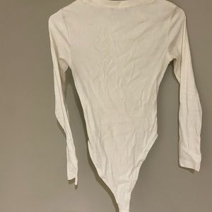 Zara white long sleeve rubbed bodysuit